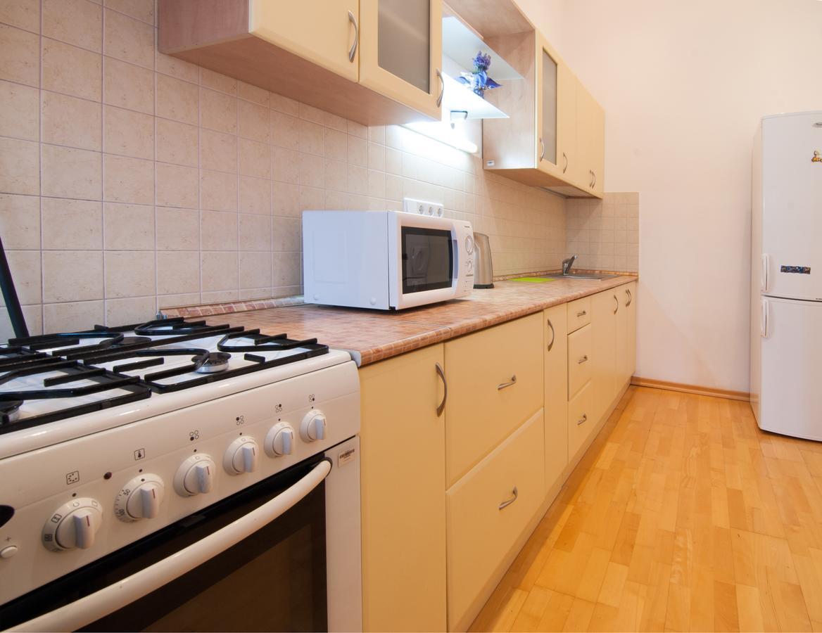 Home-Hotel Apartments-Mykhailivska Kiev Eksteriør bilde
